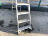 UNRESERVED Lyte Aluminium 6 Step Ladder - 4