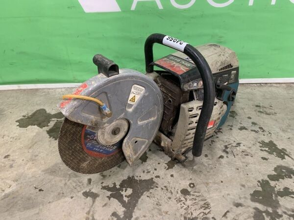 UNRESERVED Makita DPC6410 Petrol Consaw