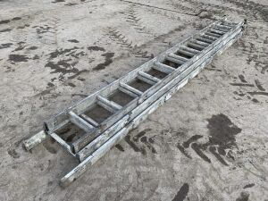 UNRESERVED Youngman Aluminium Three Stage Ladder