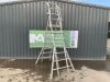 UNRESERVED Stradbally 7 to 11 Step Extendable Podium Ladder - 3