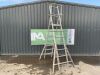 UNRESERVED Stradbally 7 to 11 Step Extendable Podium Ladder - 3