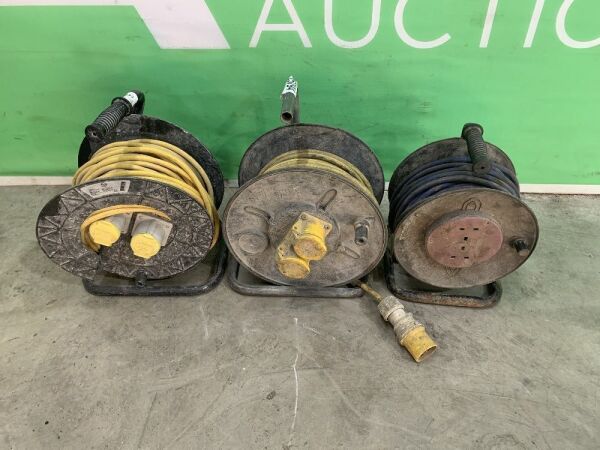 UNRESERVED 2 x Extension Reels