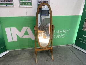 UNRESERVED Free Standing Mirror